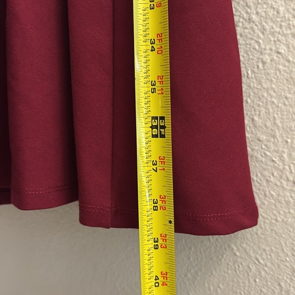 NWT Lulus Hello World Dress in Burgundy size small - Picture 9 of 11